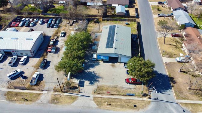 Exterior, Drone