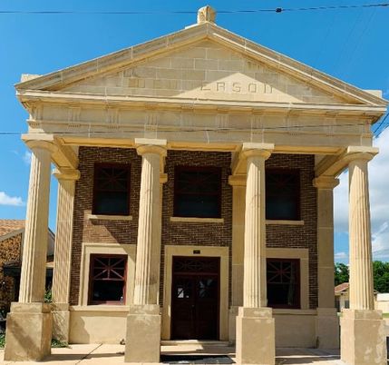 Exterior, Facade, Brick Facade, Georgian