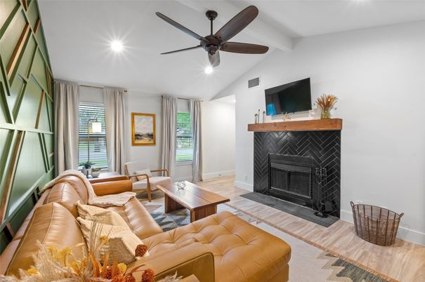 Fireplace, Interior, Living room, Recessed Lighting, Wood Texture Flooring