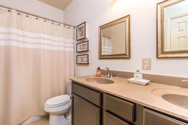 Bathroom, Dual Sink Vanities, Interior