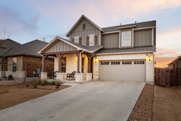Attached, Exterior, Facade, Farmhouse