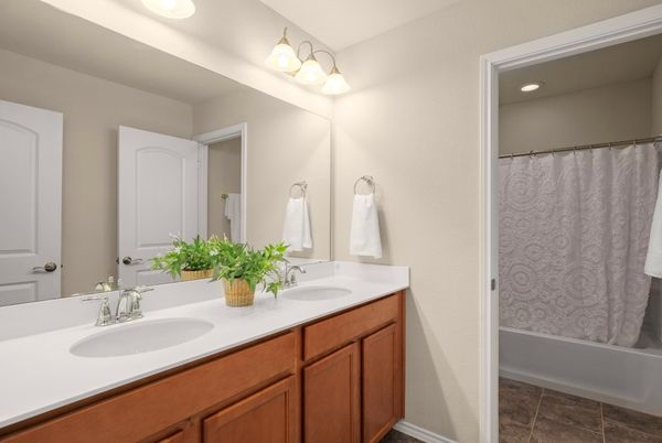 Bathroom, Dual Sink Vanities, Interior, Recessed Lighting