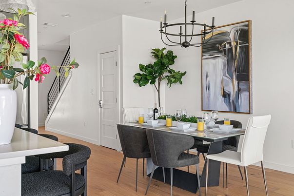 Chandelier, Dining room, Interior, Recessed Lighting, Wood Texture Flooring