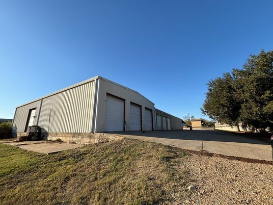 Backyard, Detached Garage, Exterior