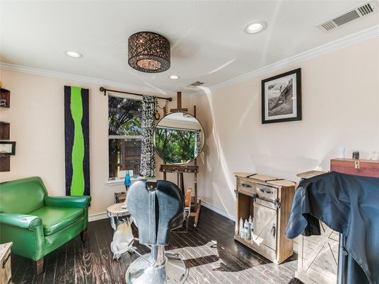 Home Office, Interior, Recessed Lighting, Wood Texture Flooring