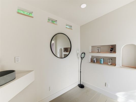 Interior, Recessed Lighting, Wood Texture Flooring