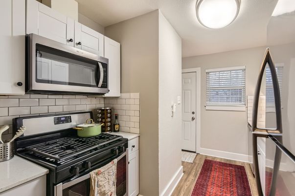Interior, Kitchen, Stainless Steel Appliances, Wood Texture Flooring
