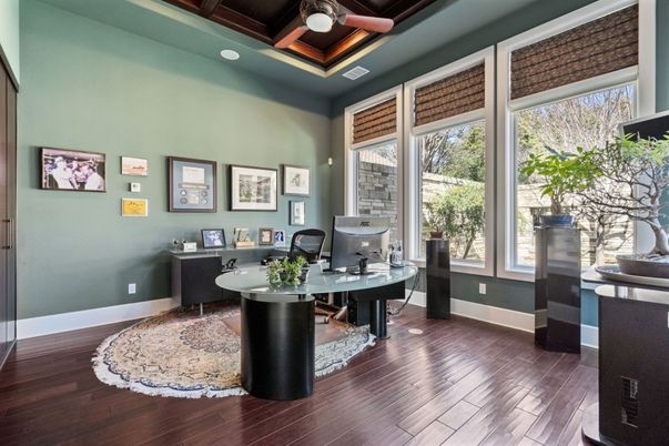 Home Office, Interior, Recessed Lighting, Wood Texture Flooring