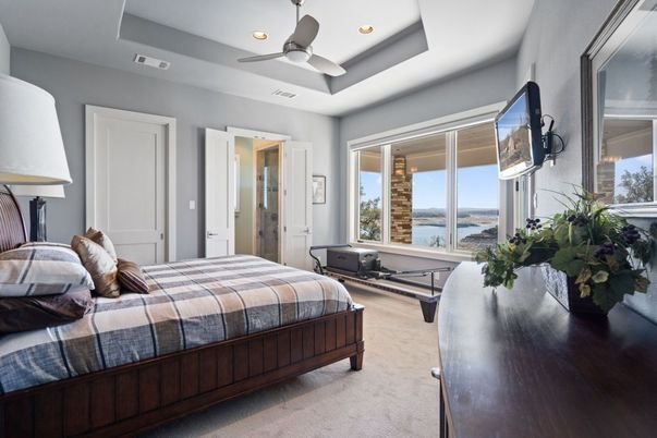 Bedroom, Interior, Recessed Lighting, Water