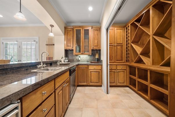 Interior, Kitchen, Pendant Lights, Recessed Lighting