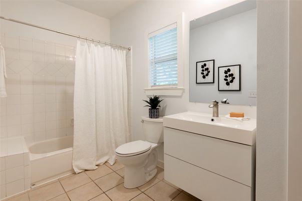 Bathroom, Interior
