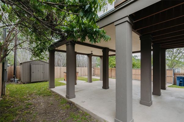 Backyard, Exterior