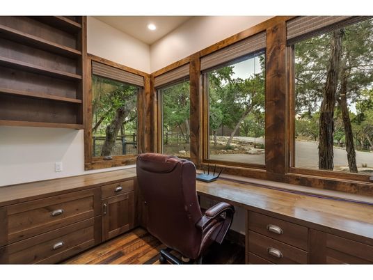 Home Office, Interior, Recessed Lighting, Wood Texture Flooring