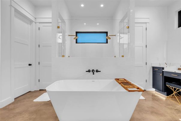 Bathroom, Free Standing Baths, Interior, Recessed Lighting