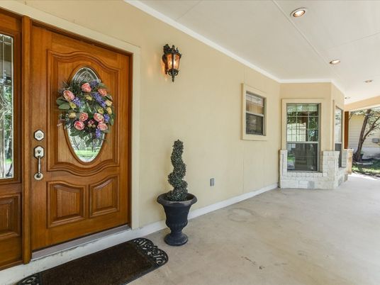 Exterior, Recessed Lighting