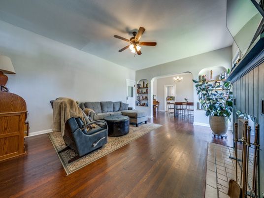 Chandelier, Dining room, Interior, Living room, Wood Texture Flooring