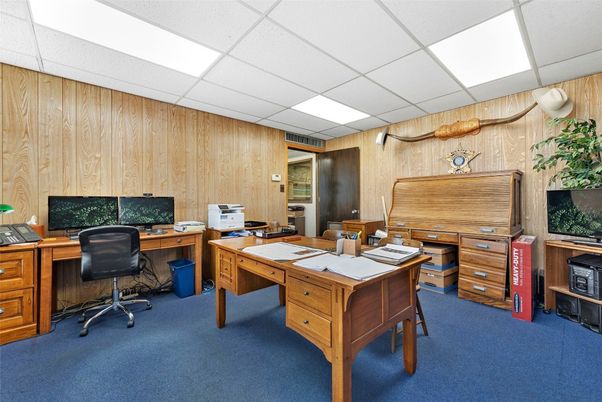 Home Office, Interior, Recessed Lighting, Wooden Walls