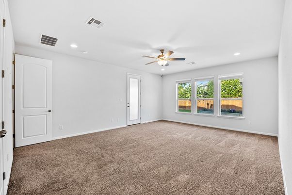 Empty room, Interior, Recessed Lighting