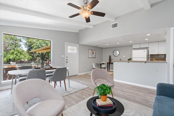 Dining room, Interior, Kitchen, Recessed Lighting, Wood Texture Flooring