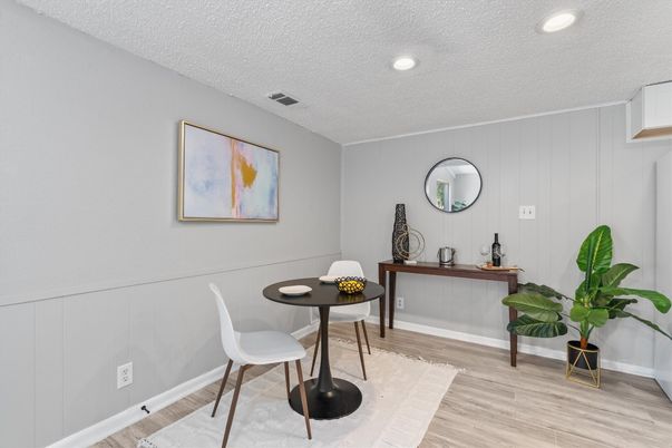 Interior, Recessed Lighting, Wood Texture Flooring