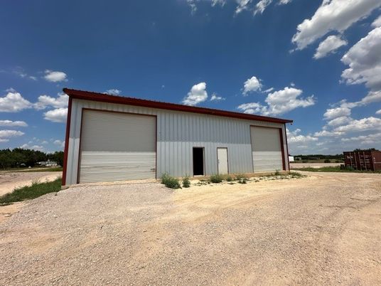 Backyard, Detached Garage, Exterior