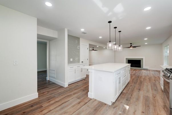 Interior, Kitchen, Pendant Lights, Recessed Lighting, Wood Texture Flooring