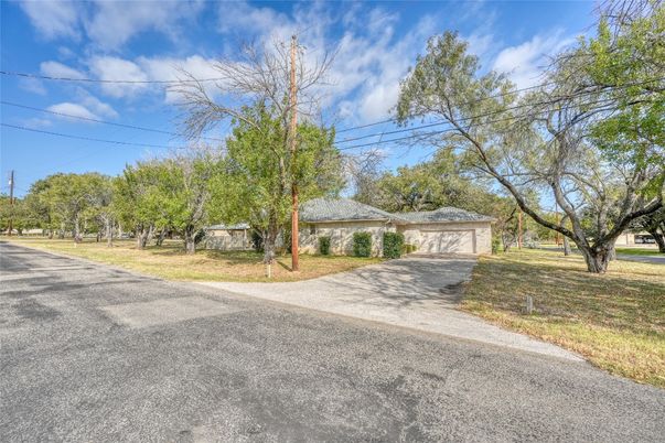 Backyard, Detached Garage, Exterior