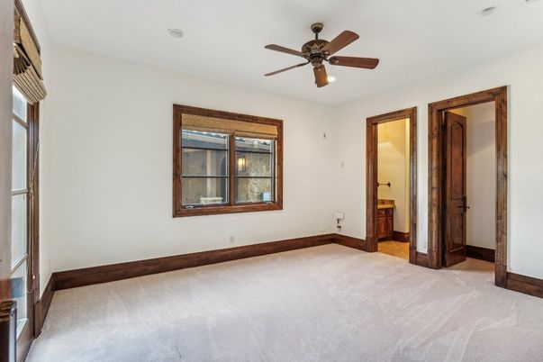 Bathroom, Empty room, Interior
