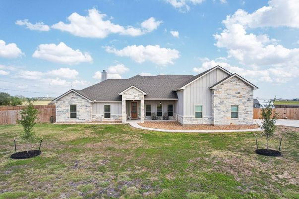 Backyard, Exterior, Facade, Farmhouse