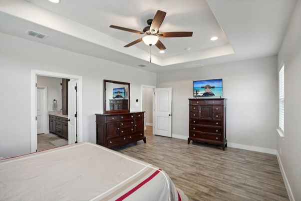 Bathroom, Bedroom, Interior, Recessed Lighting, Wood Texture Flooring