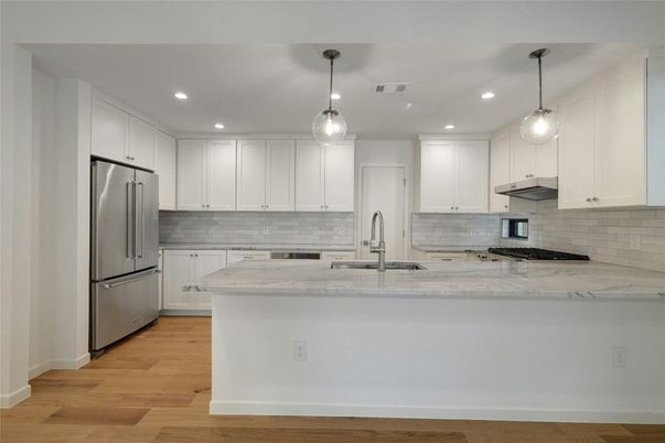 Interior, Kitchen, Pendant Lights, Recessed Lighting, Wood Texture Flooring