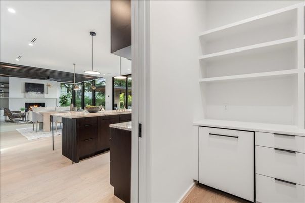 Dining room, Fireplace, Interior, Kitchen, Pendant Lights, Recessed Lighting, Wood Texture Flooring
