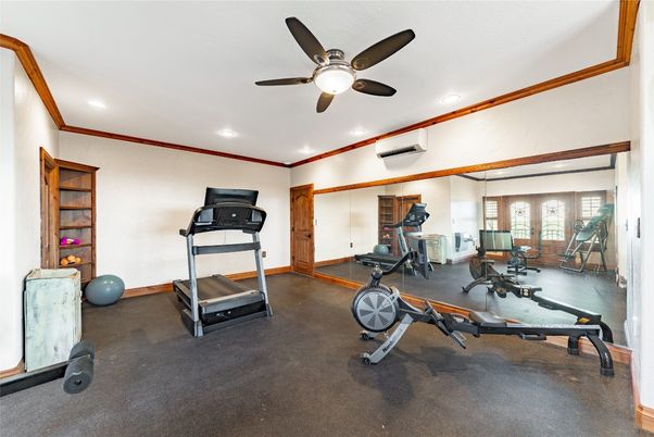 Fitness Equipment, Interior, Recessed Lighting