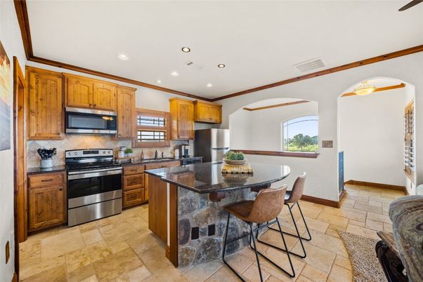 Dining room, Interior, Kitchen, Recessed Lighting, Stainless Steel Appliances