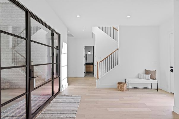 Interior, Recessed Lighting, Wood Texture Flooring