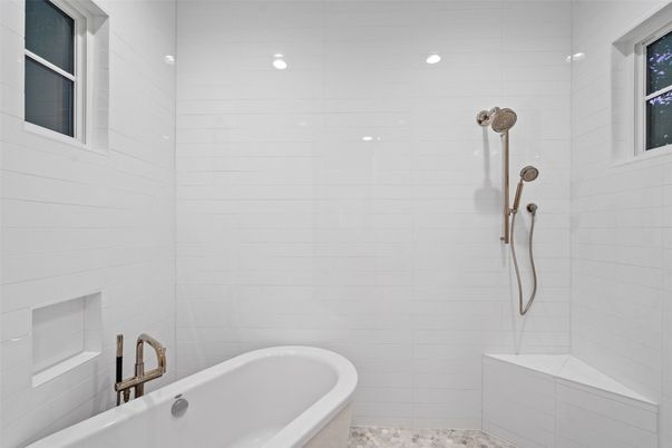 Bathroom, Interior, Recessed Lighting