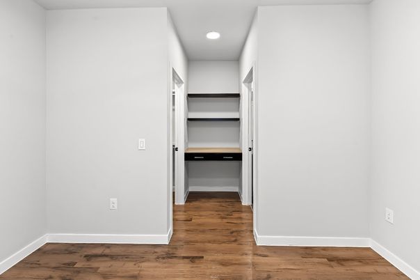 Interior, Recessed Lighting, Wood Texture Flooring