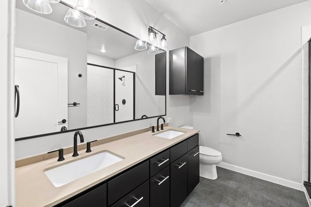 Bathroom, Dual Sink Vanities, Interior