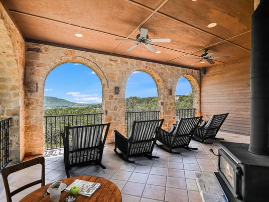 Exterior, Recessed Lighting
