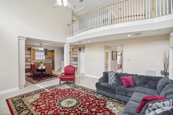 Dining room, Interior, Living room, Recessed Lighting