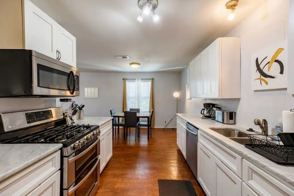 Dining room, Interior, Kitchen, Stainless Steel Appliances, Wood Texture Flooring