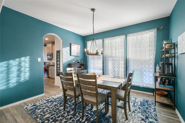 Chandelier, Dining room, Interior, Kitchen, Pendant Lights, Wood Texture Flooring