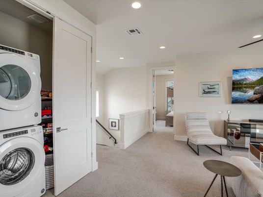 Interior, Recessed Lighting, Utility Closets, Washer