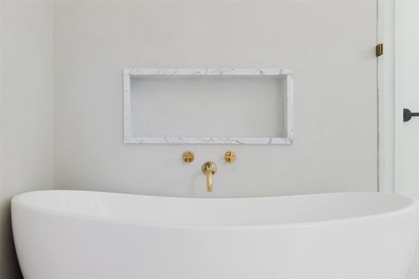 Bathroom, Free Standing Baths, Interior