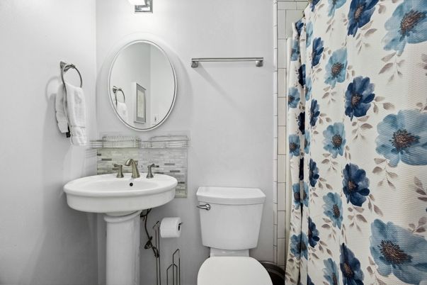 Bathroom, Interior
