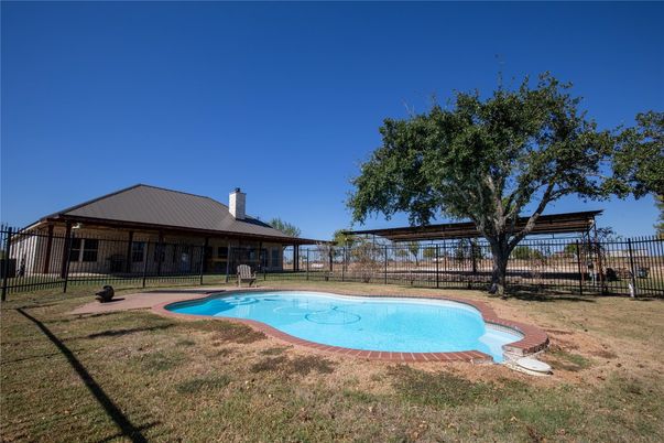 Backyard, Exterior, Pool