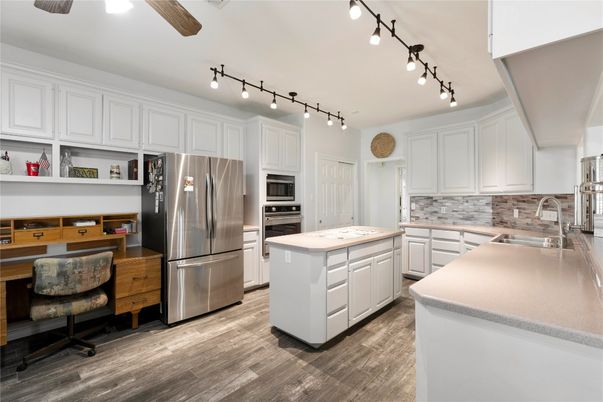 Interior, Kitchen, Stainless Steel Appliances, Wood Texture Flooring