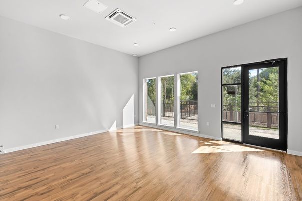 Empty room, Interior, Recessed Lighting, Wood Texture Flooring
