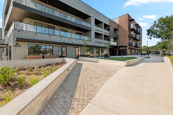 Exterior, Facade, Condo Building