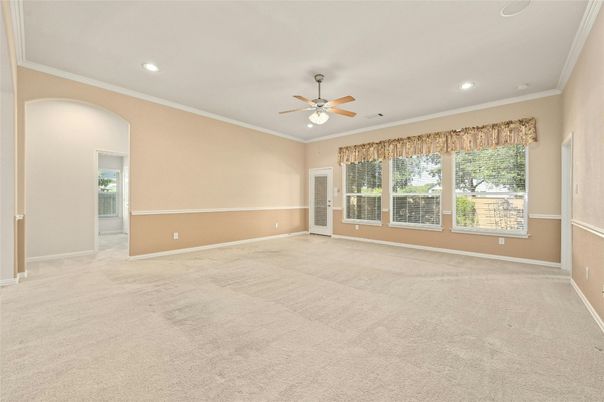 Empty room, Interior, Recessed Lighting